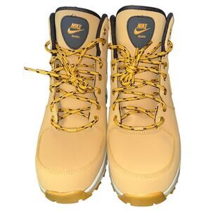 nike kingman boots